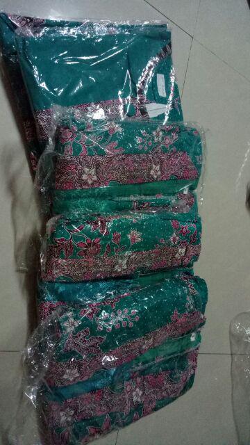 Sarimbit Family Batik Couple Keluarga Seragam Anak Dress Kd Gentong Hitam Grosir Batik Solo