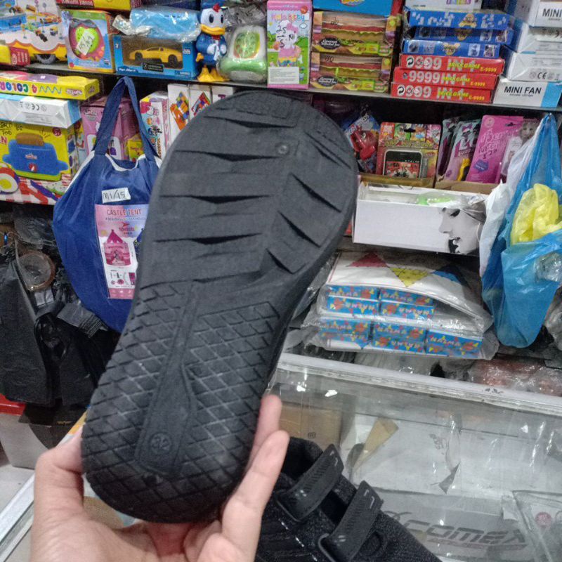 sepatu sekolah anak proatt ori lem 2 hitam polos ringan kuat nyaman