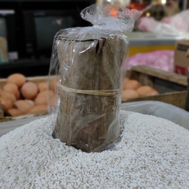 

Gula aren asli dari tangan ahli murah bergizi