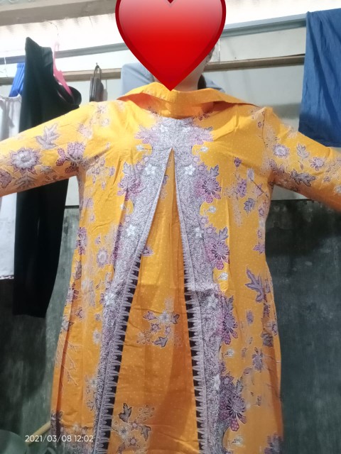 Grosir Terlaris Serut Genes Jelita Tunic Navbor Yelbor Whitbor Creambor Tunik Batik Modern Hrb040
