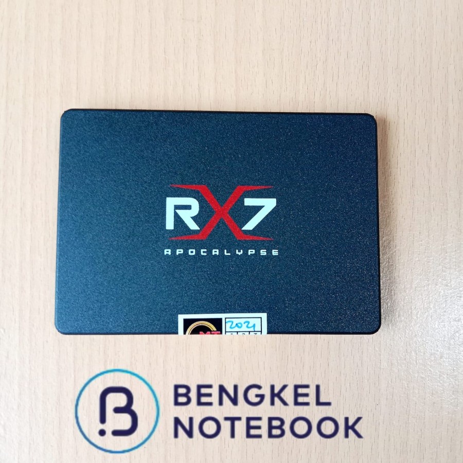 SSD SOLID STATE DRIVE 2.5 SATA 3.0 RX7 120GB