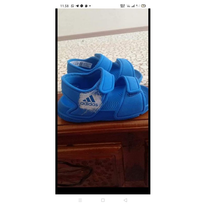 preloved Adidas Altaswim