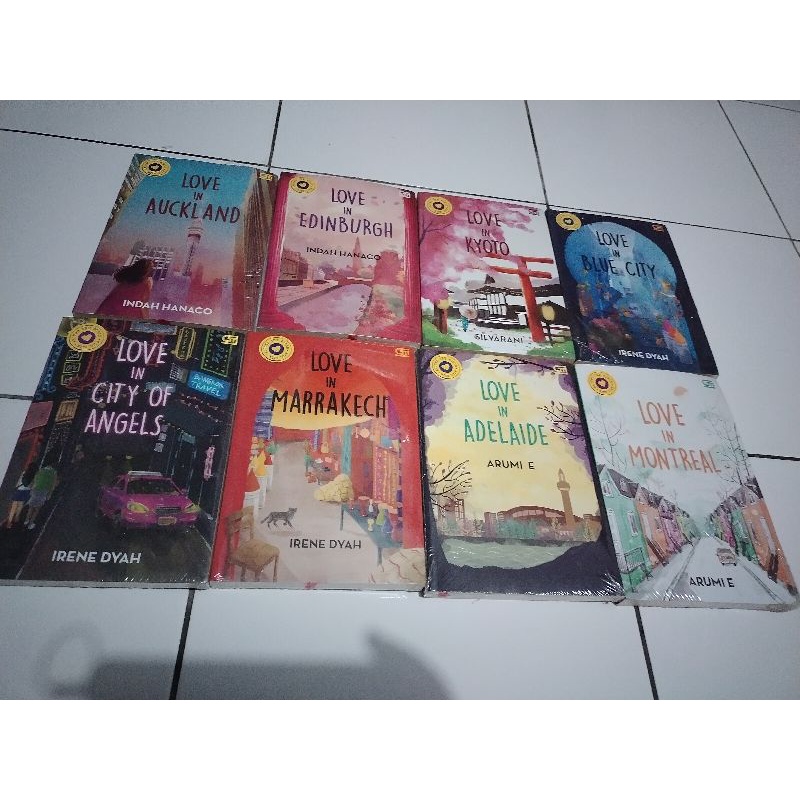 Tersedia Around The World With Love Series - Paket 8 Buku
