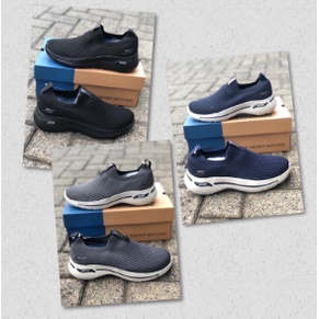 Sepatu Skechers Gowalk Arch Fit-Iconic Go walk Skecher Fiticonic Slip on Pria Casual