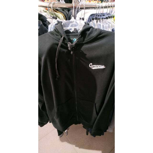 Converse hoodie 100% original 