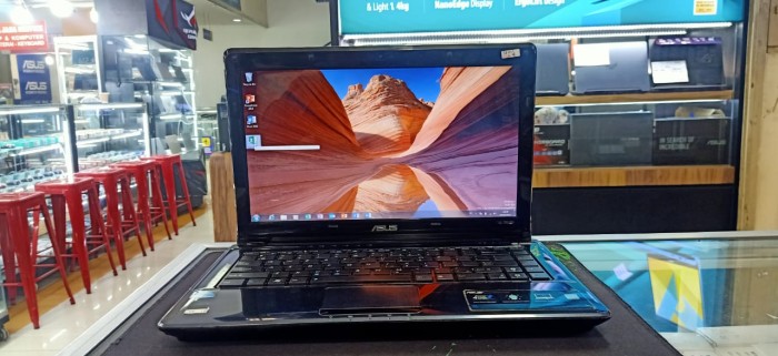 Laptop Asus Seken Core i3 4 gb 4gb K42F Murah