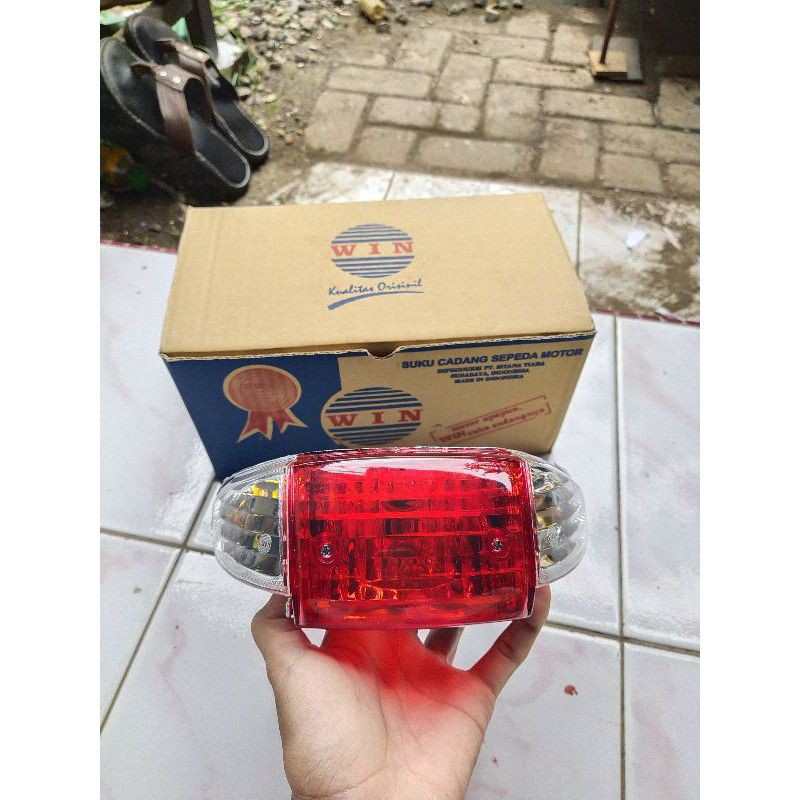 stoplamp lampu belakang legenda 2