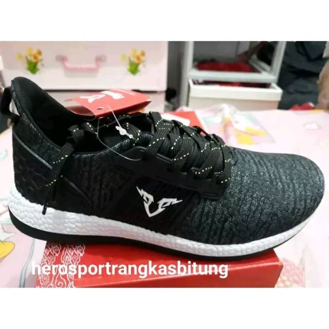 Sepatu flypower arbi 01  hitam new 2017