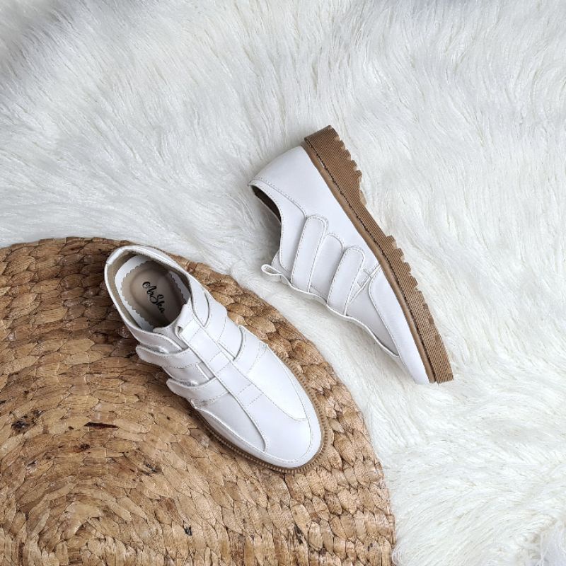 Arskaprojects - Daniela Docmart / sepatu wanita / sepatu docmart wanita