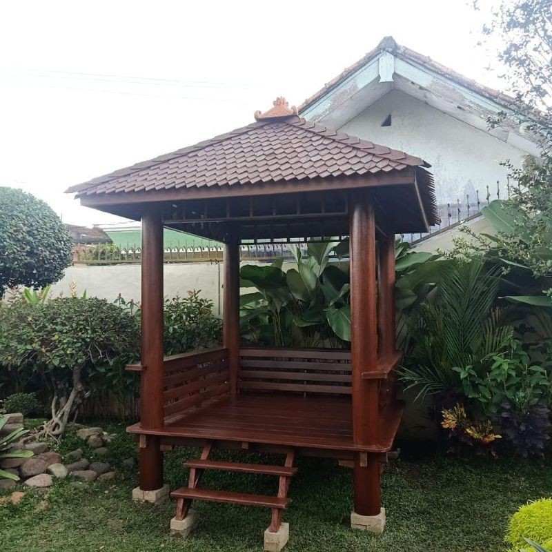 Jual gazebo glugu 2 x 2 M kayu  kelapa sirap Ulin 