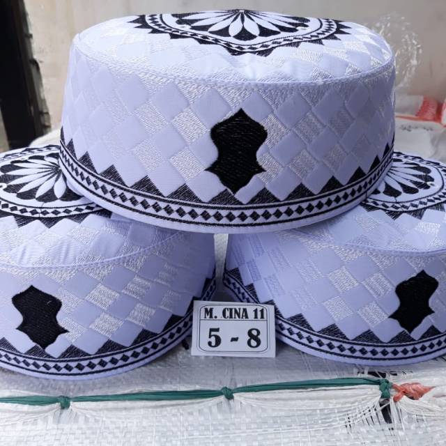 Peci Terompah M cina11