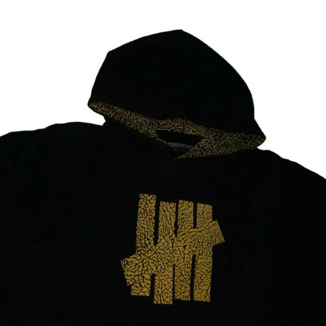 Jaket hoodie undefeated five strikes big logo second bekas original