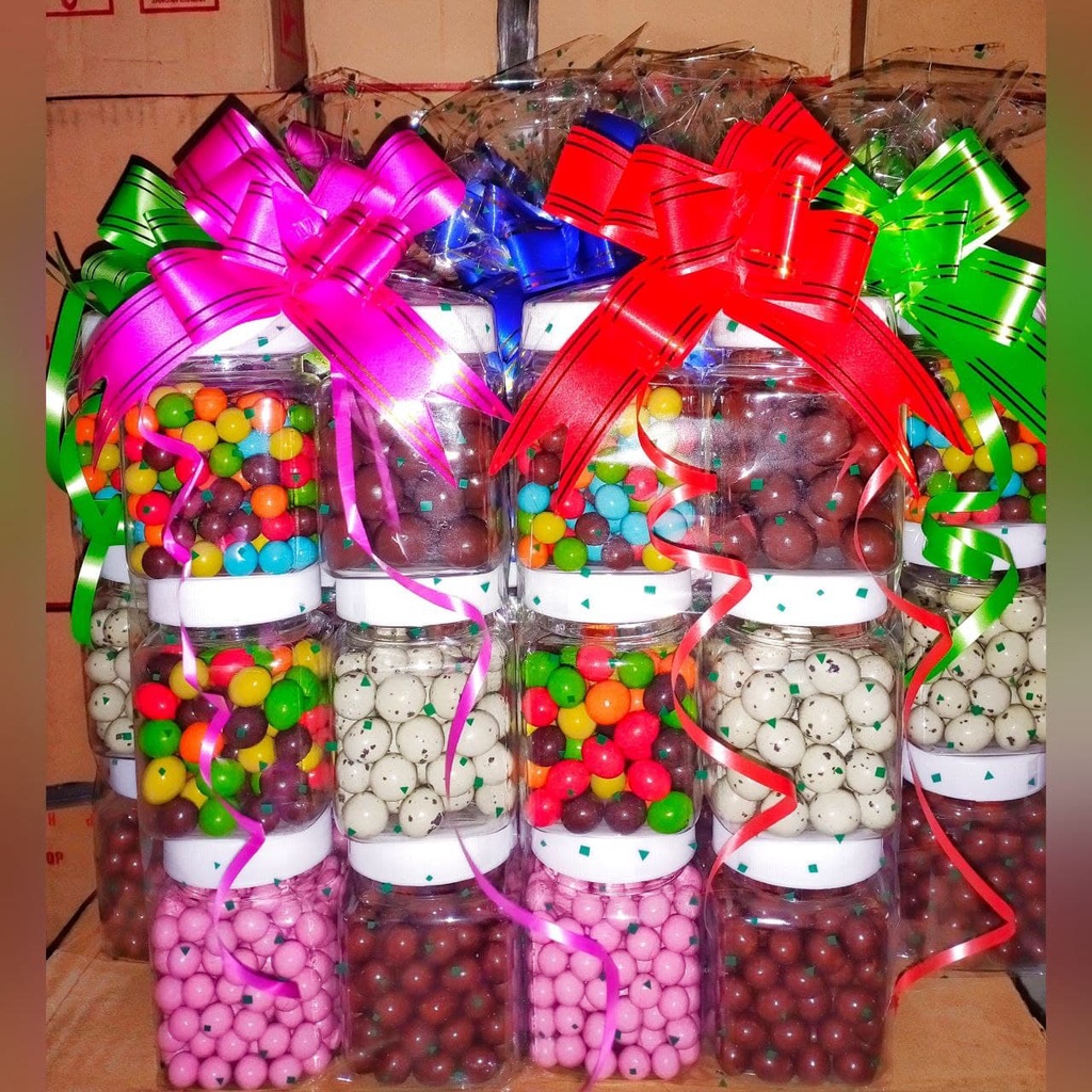 

Terbaru Paket Jajan Lebaran Mini Parsel Hampers Coklat Lagie L'agie 6 Toples Lebaran Idul Fitri Premium