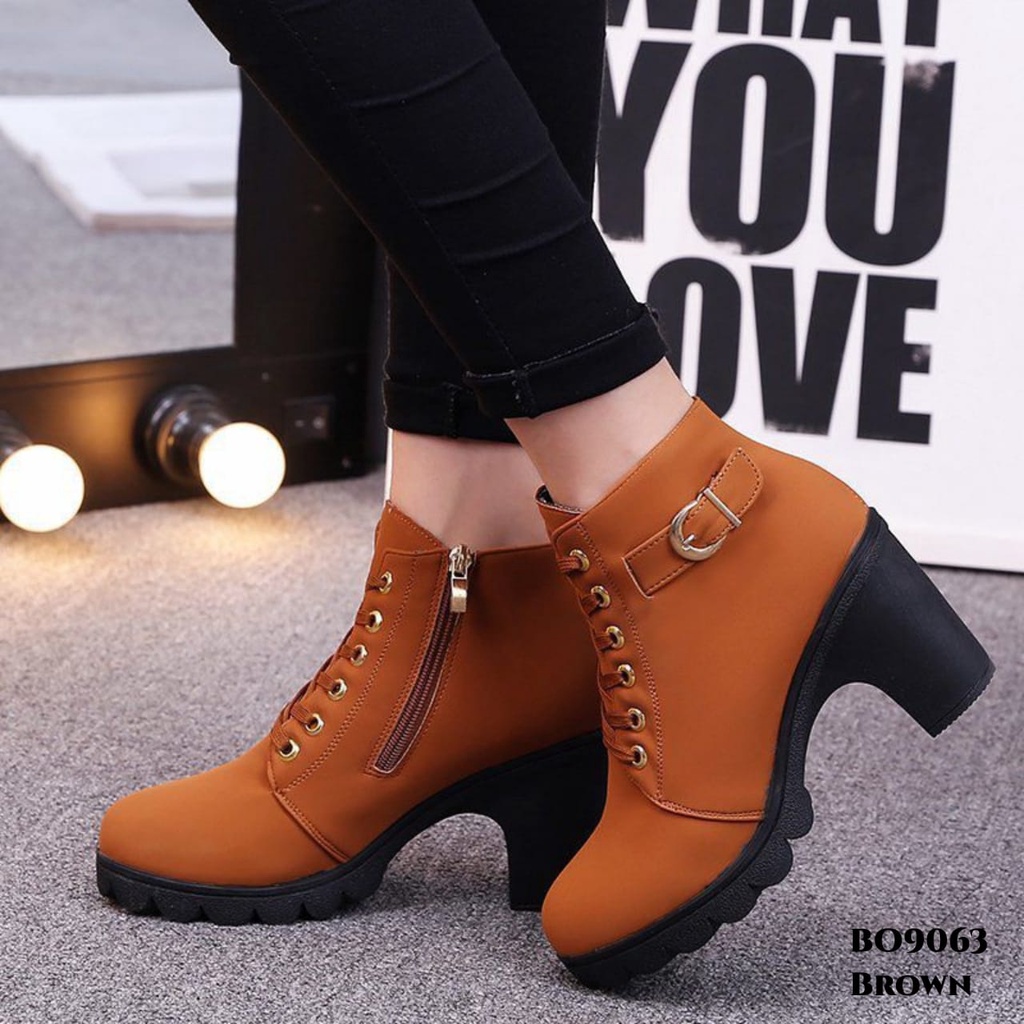 PRF Sepatu Heels Boots Import Ala Korea BO9063