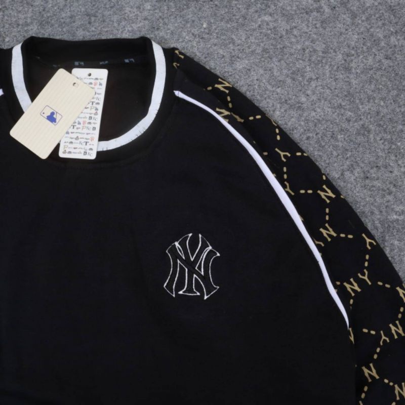 SWEATER CREWNECK NY YANKEES TAPED AUTHENTIC JAPAN MARKET FULLTAG &amp; LEBEL PREMIUM