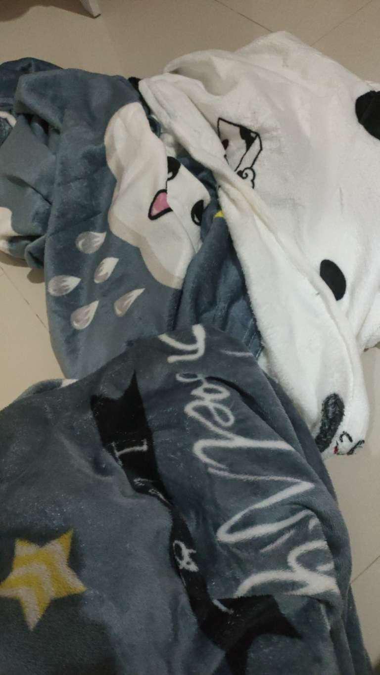 Selimut Bulu Halus 150x200 Motif Dewasa Keren Terlaris Termurah Impor,,,,,,,,,,,