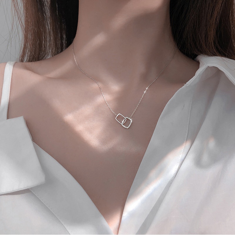 Kalung Rantai Clavicle Asimetris Dengan Gesper Cincin Ganda Untuk Wanita