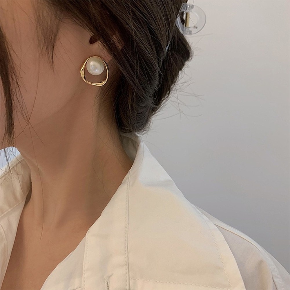 Anting Mutiara Serbaguna Untuk Wanita