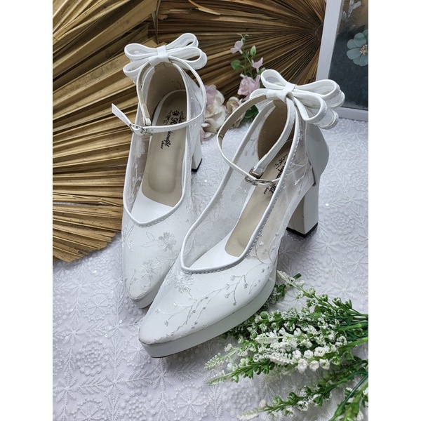 sepatu wanita vilea putih 9cm tahu