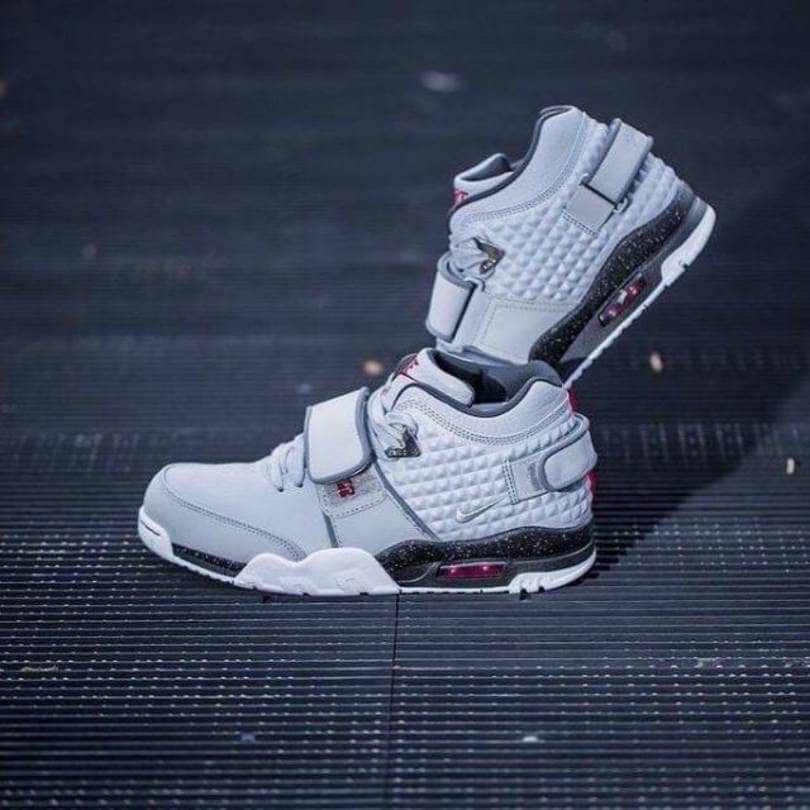 Sepatu Basket KuliahSepatu Nike Air Cruz Premium Original / Sepatu Basket Pria