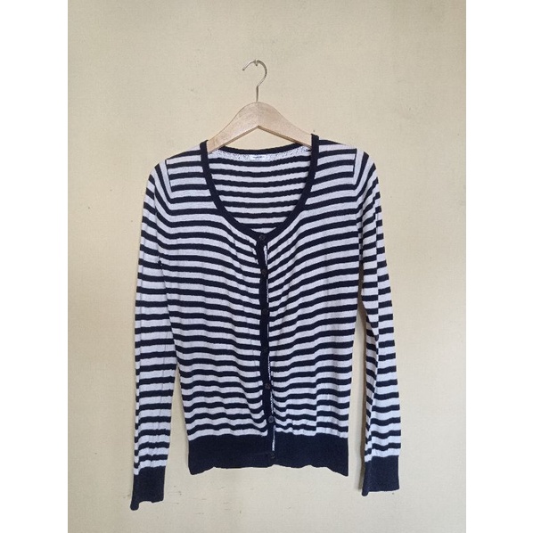 Cardigan Salur brand Comfort Basic