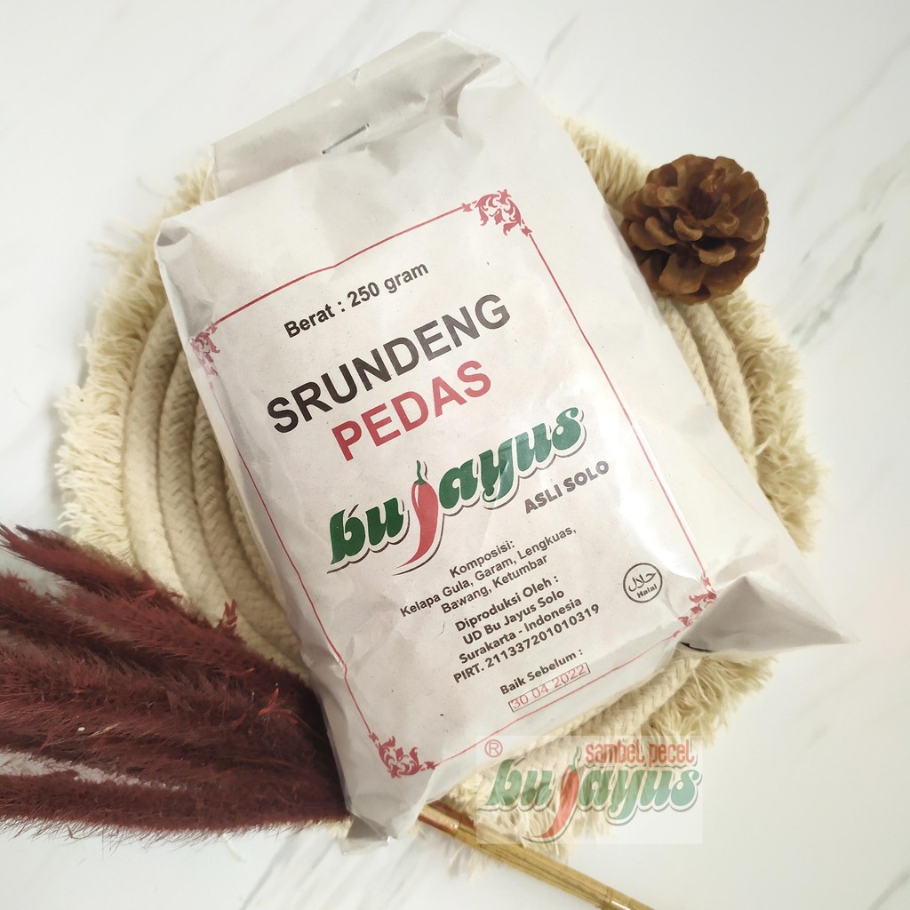 

Serundeng Kelapa Bu Jayus 250 gram - PEDAS SPECIAL