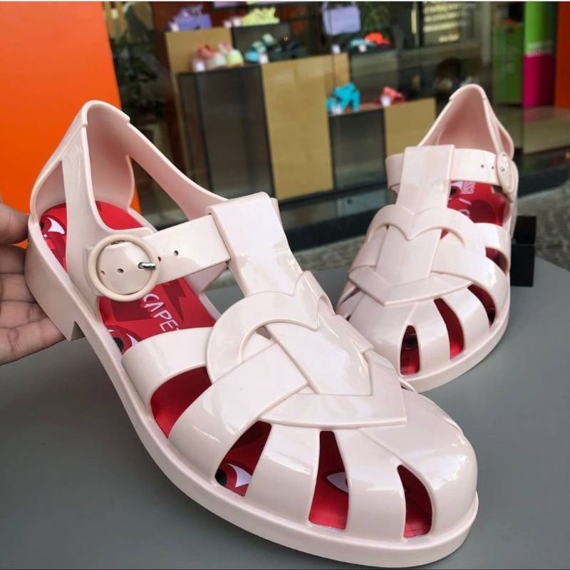 MELISSA HEART SANDAL + CAPETOS AD