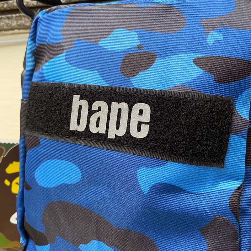 Bape Mini Slingbag Font BAPE