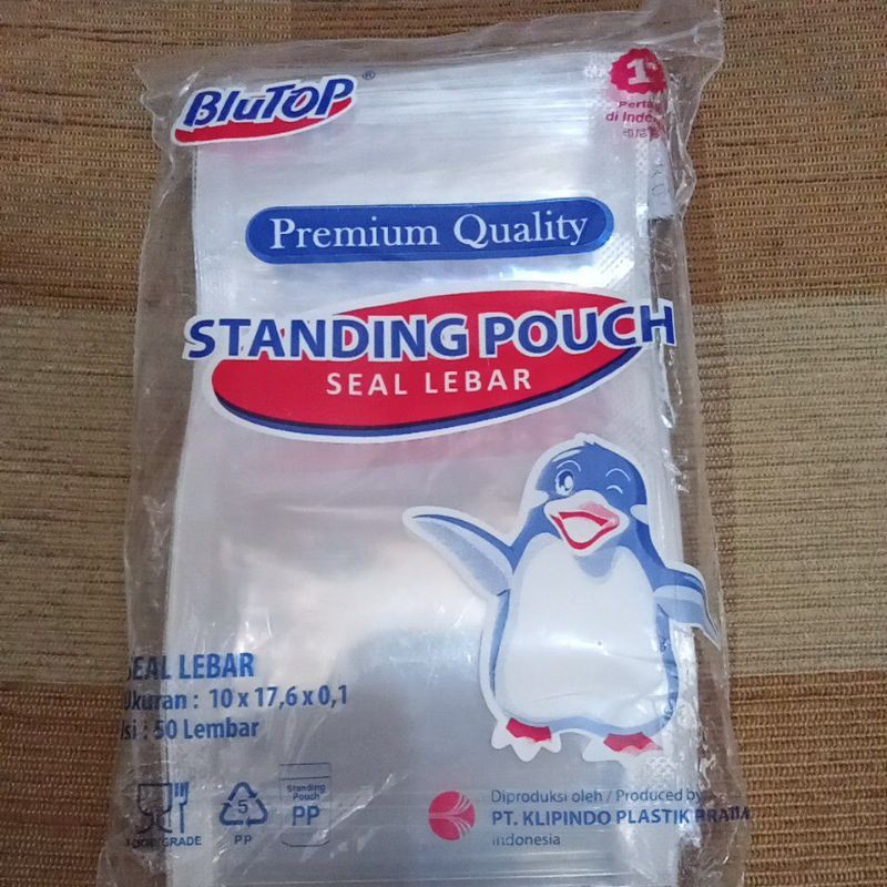 Standing pouch 10x17