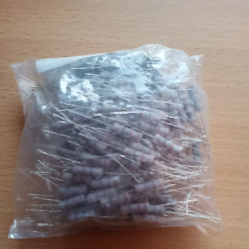 Resistor. 2watt isi 200