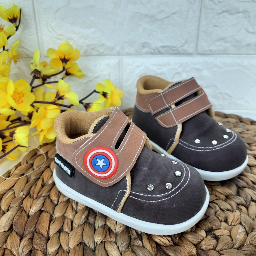 mandirishoesstore-SEPATU ANAK SNEAKER BUNYI UNTUK USIA 1 2 TAHUN FAY02