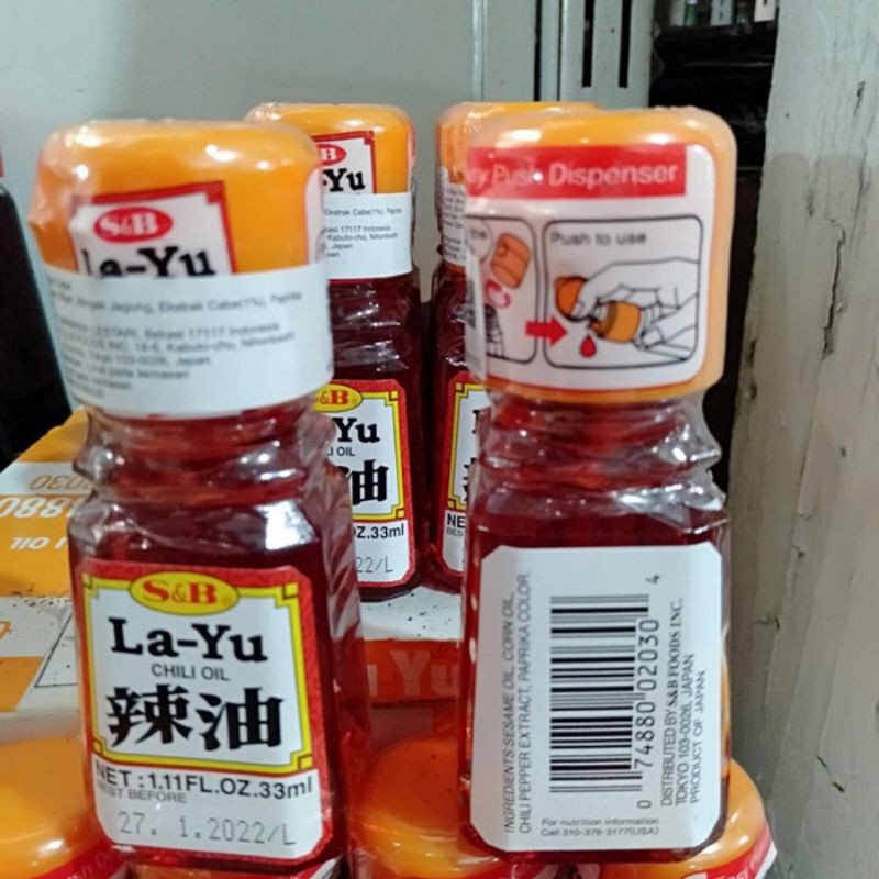 

S&B la yu chili oil 33 ml