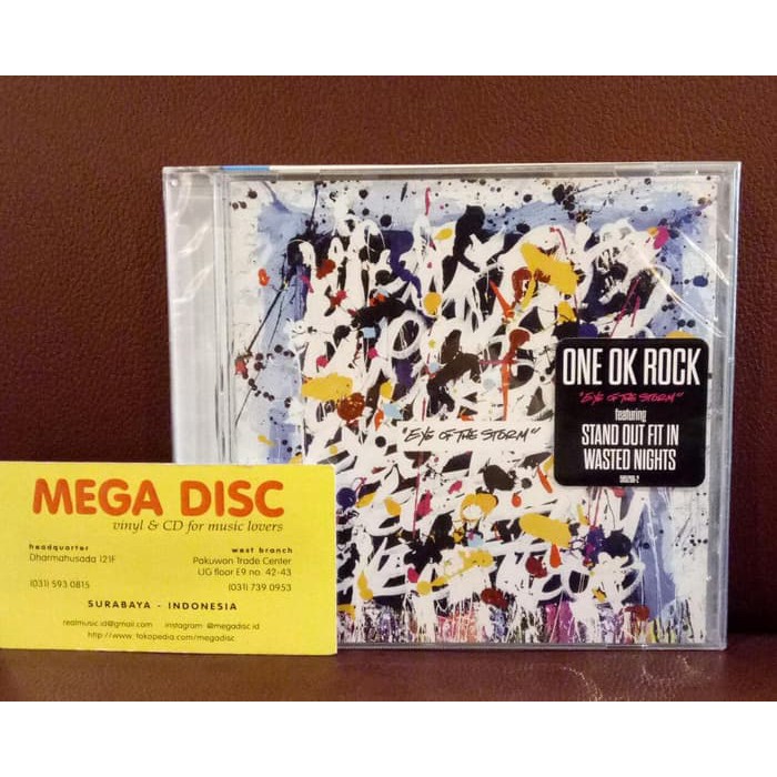 TERGREGET  CD One OK Rock - Eye Of The Storm Album YH17