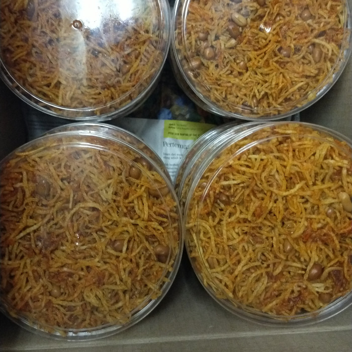 Terlaris !!! Kering kentang Mustofa 250 GR / Kentang goreng siap santap / kentang penganten