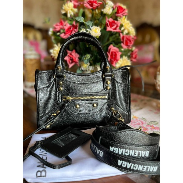 preloved tas Balenciaga mini city logo strp