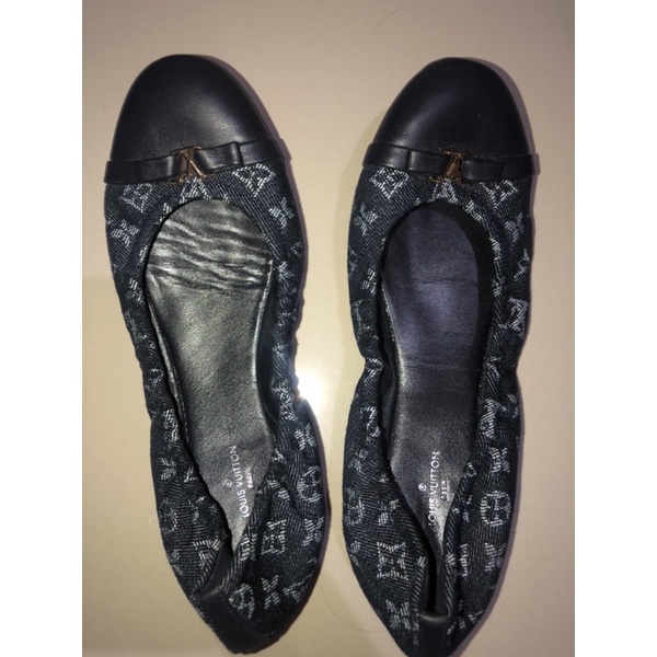 Jual sepatu, Flatshoes Louis Vuitton LV/sepatu. Bekas(preloved)