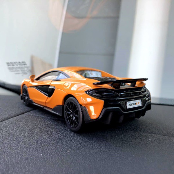 MCLAREN 600LT Parfume Pewangi Pengharum Mobil Parfum Pajangan Miniatur Diecast Mobil