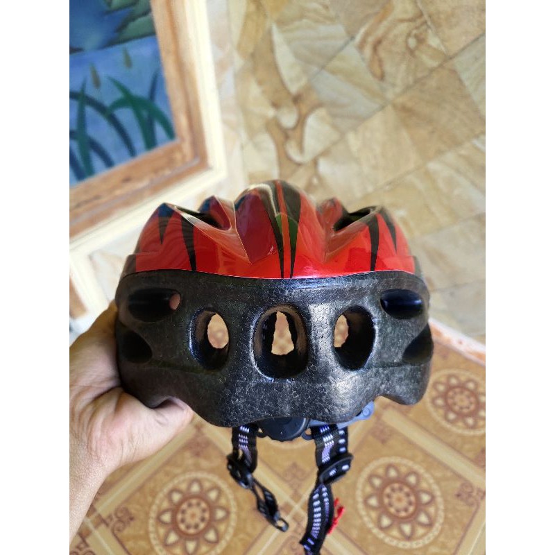 helm gowes merah taffsport