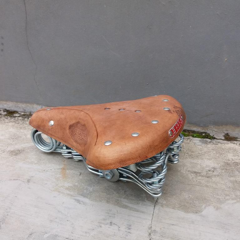 BEST SELLER Sadel sepeda onthel Heren cowok warna coklat