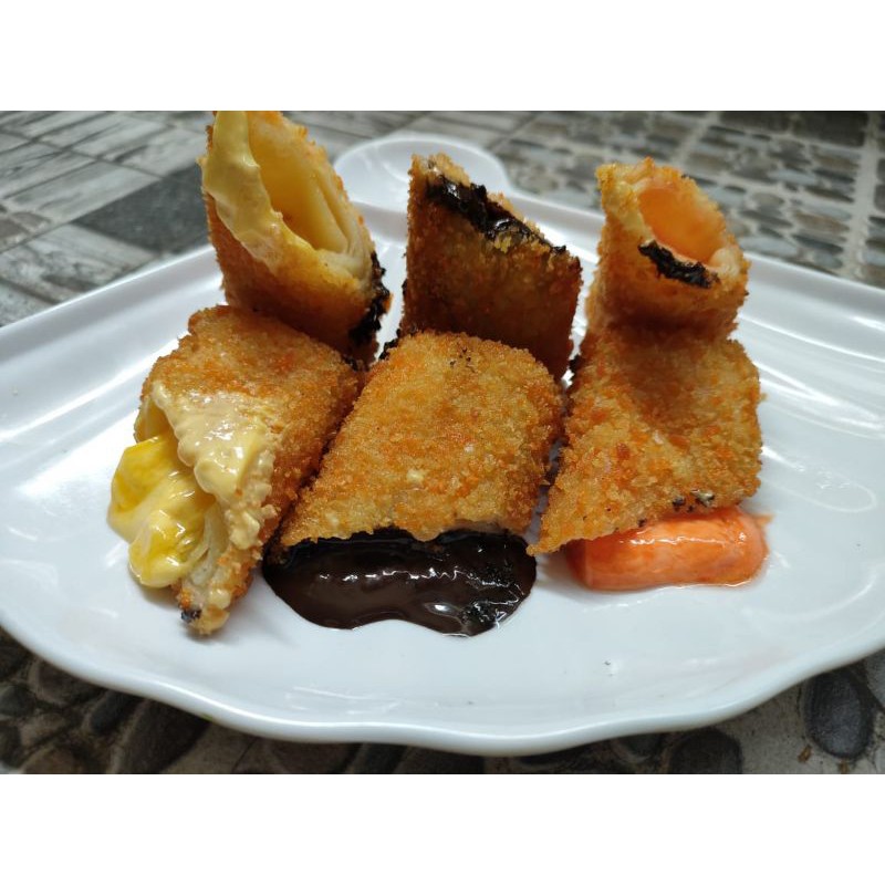

risol coklat