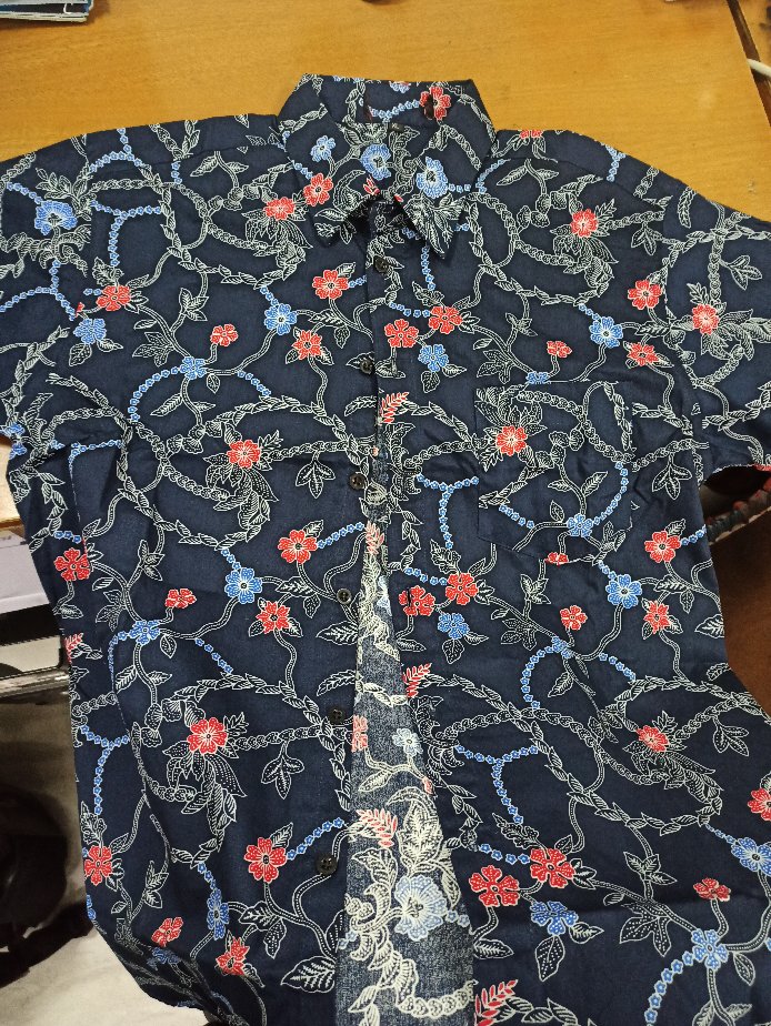 [gridline - R052] Kemeja Batik Pria Katun Lengan Pendek Regular Biru Navy Adem Nyaman Halus