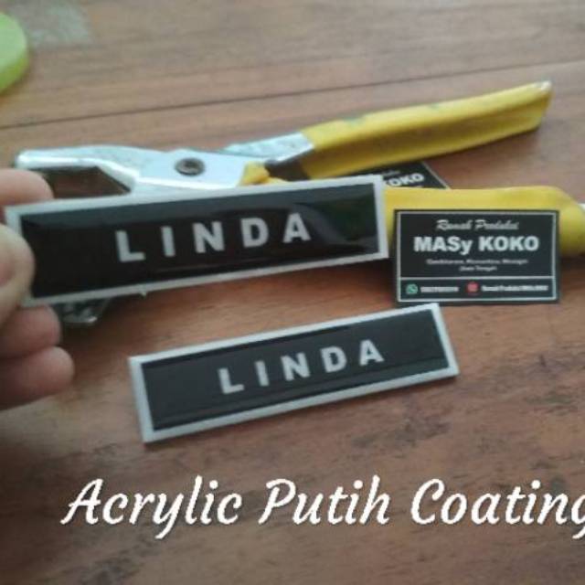 

NAMETAG Acrylic Putih Coating