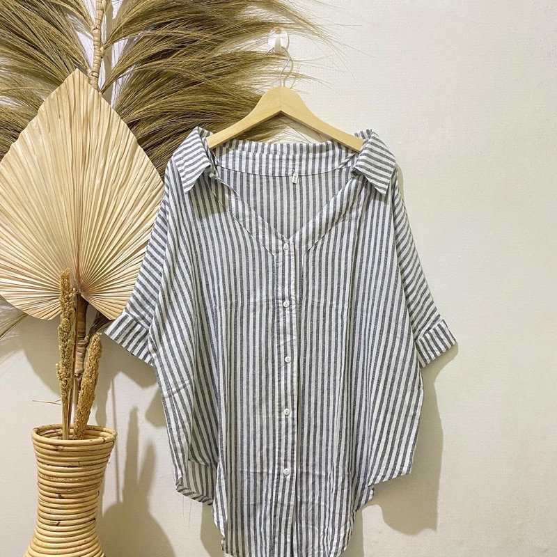 Thrift Kemeja Blouse Atasan Wanita Motif Polos Vintage - Batch 37 (B2-153 s/d B2-192)-B2-159