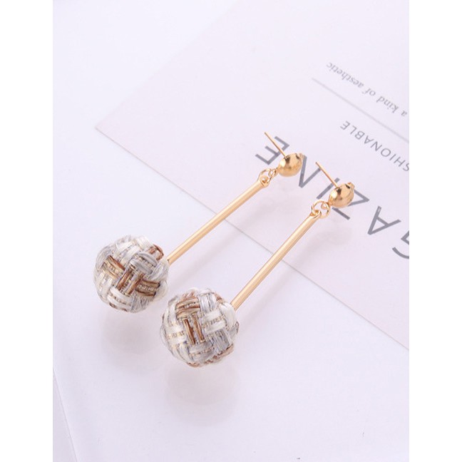 LRC Anting Tusuk Fashion Ball Shape Decorated Earrings