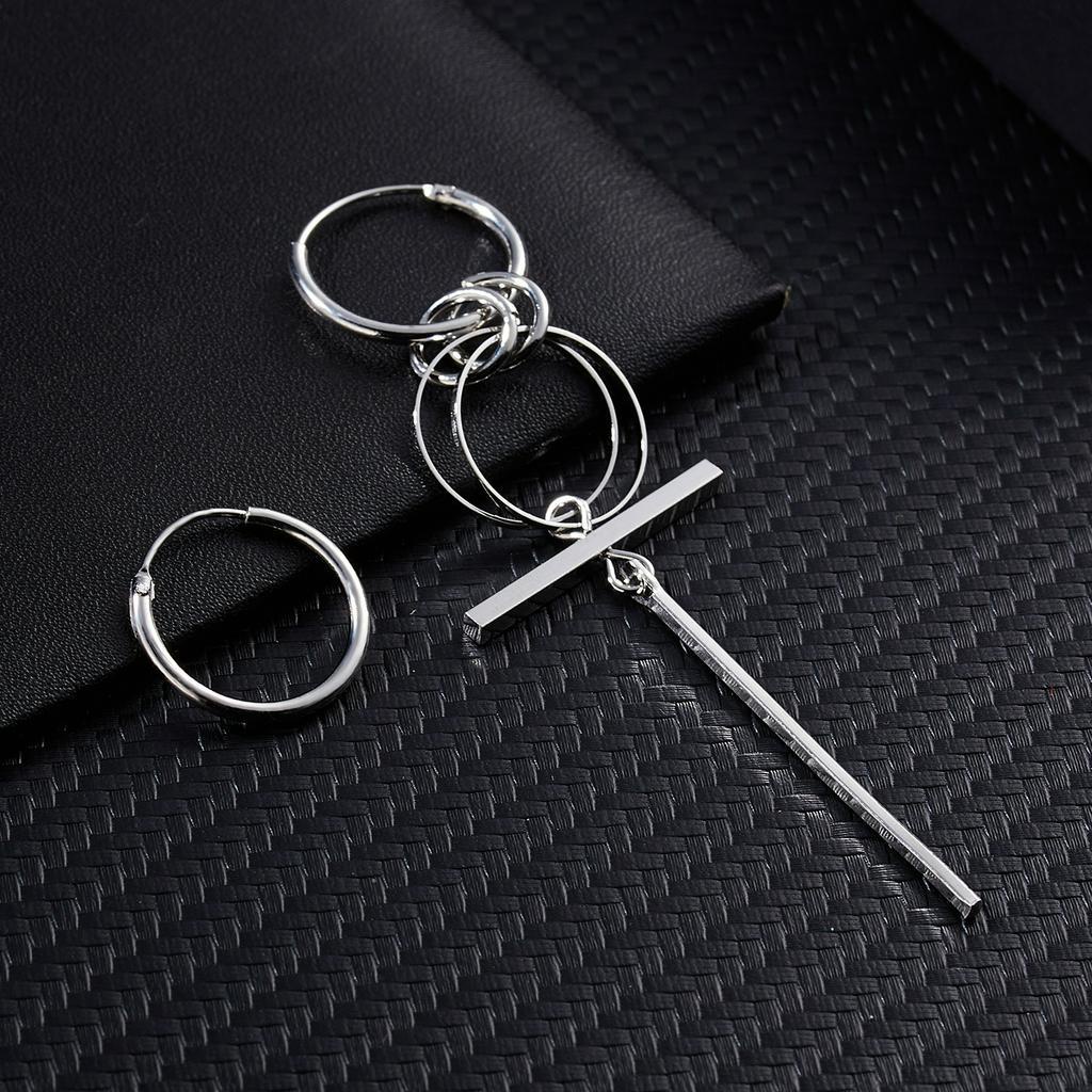 Anting Rumbai Panjang Asimetris Bahan Titanium Steel Gaya Korea Untuk Pria Dan Wanita