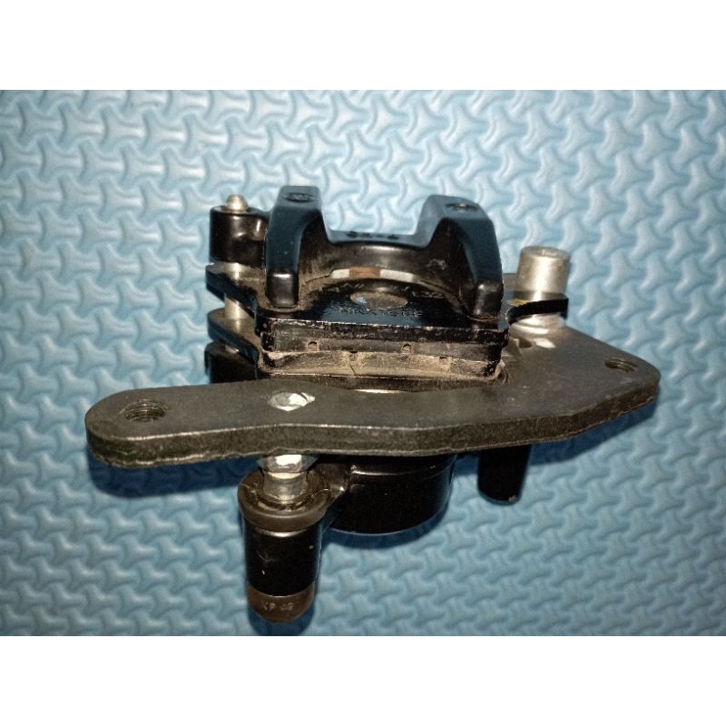 CALIPER PALA BABI CAKRAM BAWAH HONDA BEAT LAMA BEAT F1 BEAT POP SCOOPY OLD ORIGINAL NISSIN