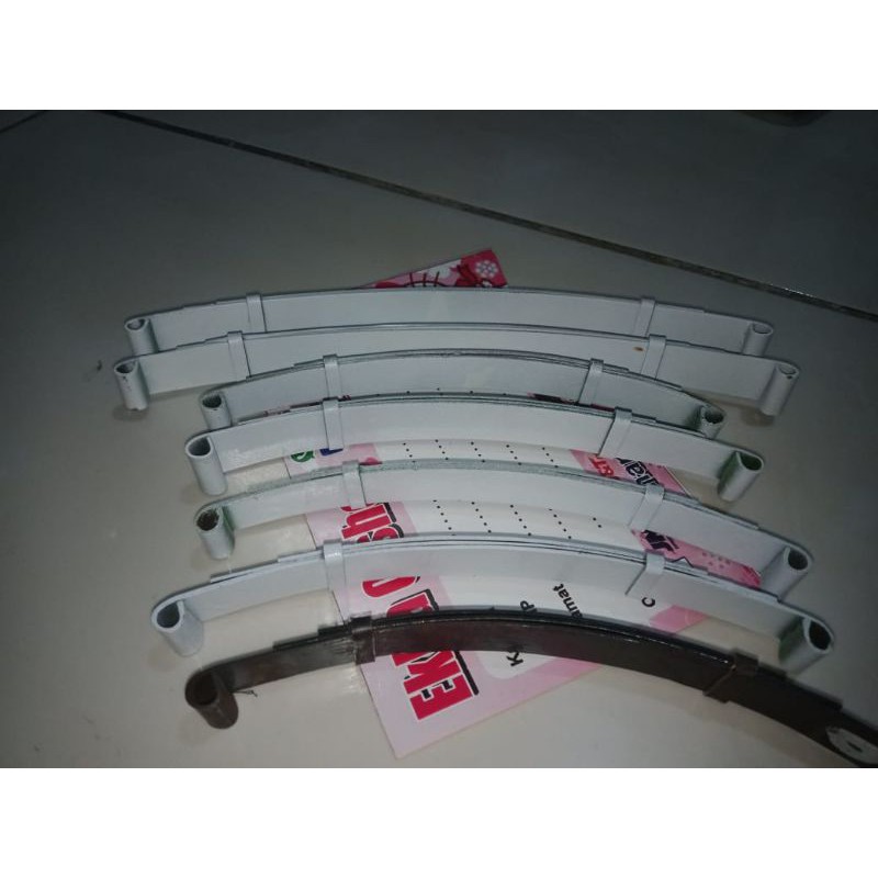 per daun miniatur truck