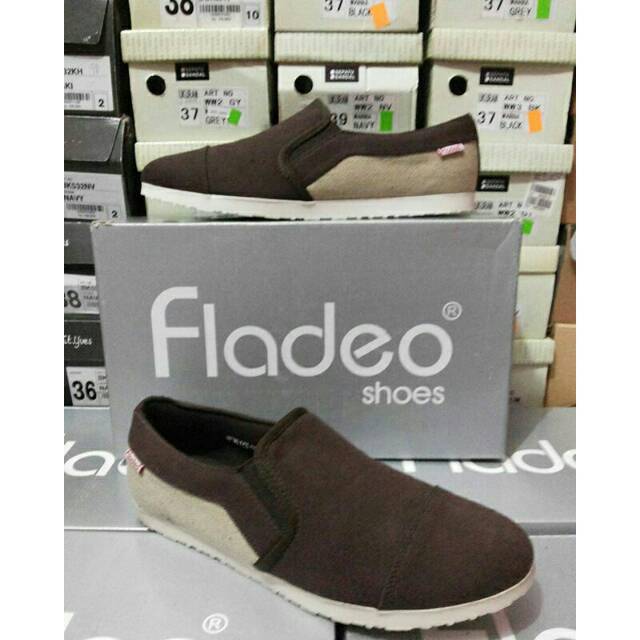 Fladeo Shoes. Murah meriah, 100% Ori
Artikel : MSC-202-2CK-DBR