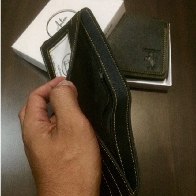 Dompet lipat pria bahan kulit sintetis lokal saku depan murah meriah tapi keren free box #dompet #dompetpria #dompetcowok #dompetremaja #dompetlokal #fyp