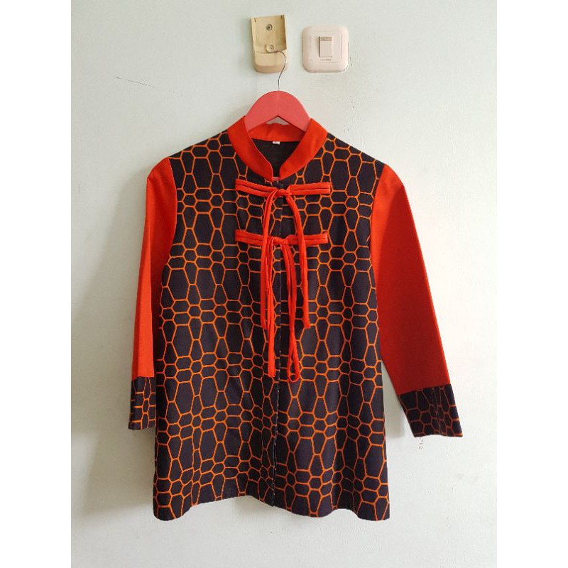 Atasan Batik beli di IG BATIK GAYA